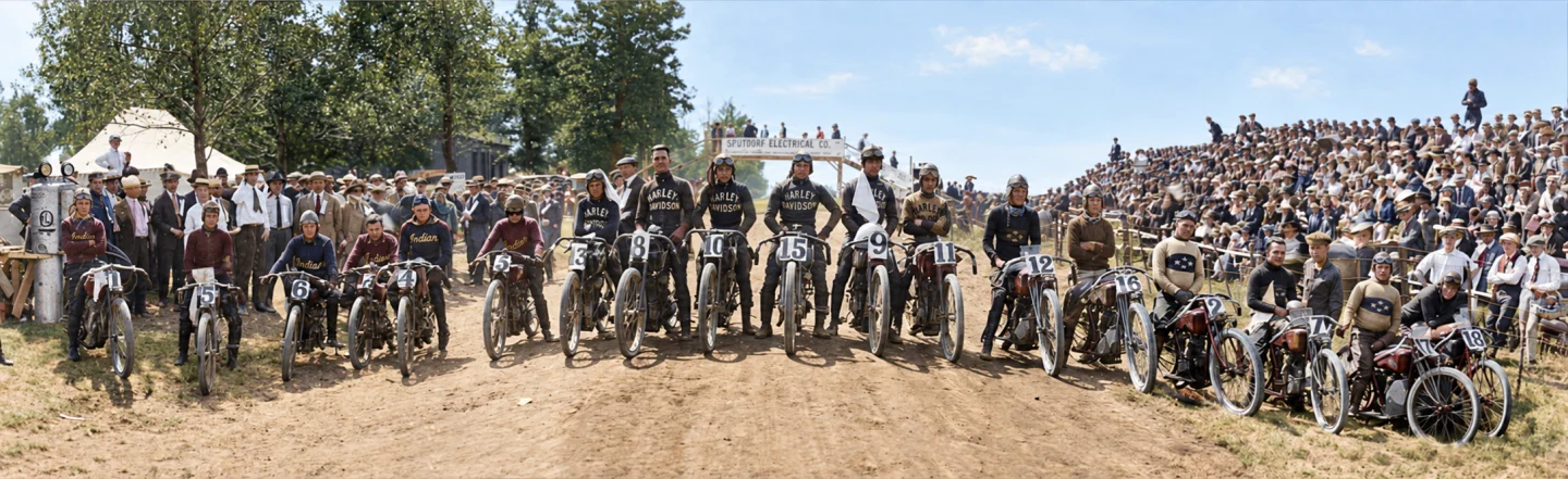 Colorized panoramic view of the Cornfield Classic racers and crowd